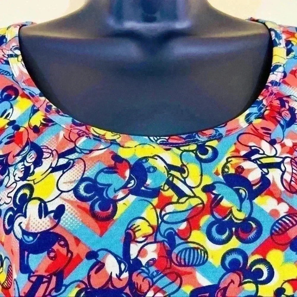 NWT LuLaRoe DISNEY Mickey Mouse Rainbow Scoop Neck Short Sleeve Fit Flare Top S - Picture 1 of 12